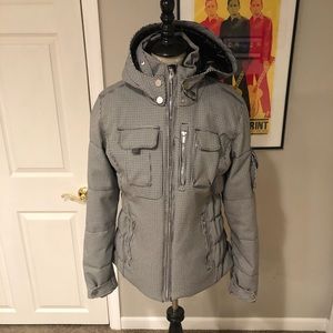 Obermeyer Women’s Ski/snowboard jacket